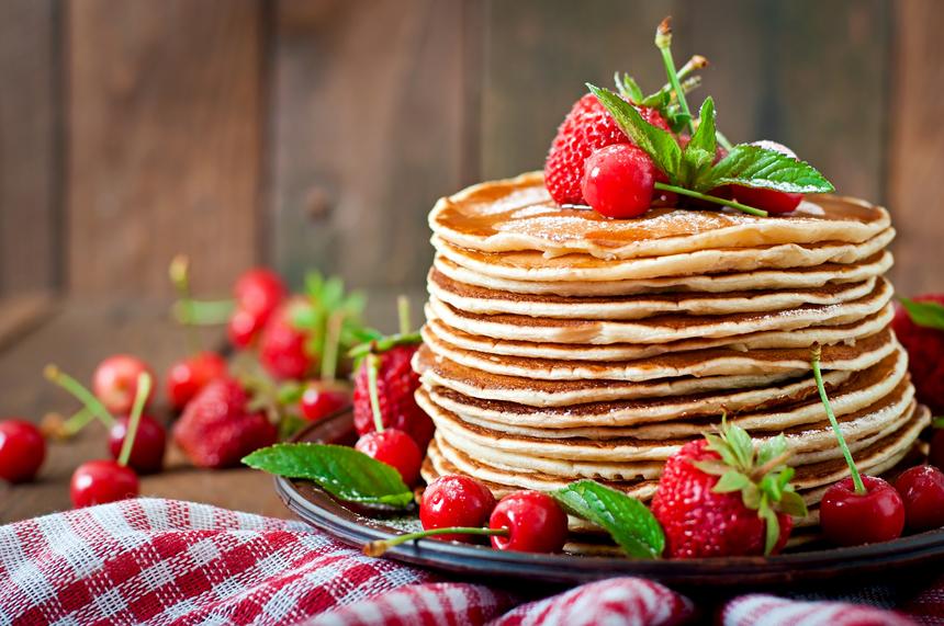 Заключенные сбежали из тюрьмы при помощи зубных щеток, но попались из-за любви к блинчикам
