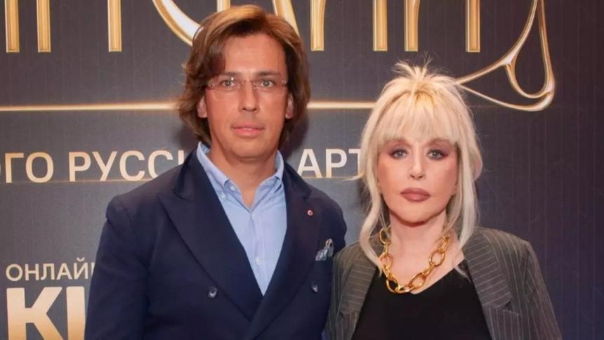 Алла Пугачева и Максим Галкин* платят 4 миллиона рублей за частную школу для детей в Израиле