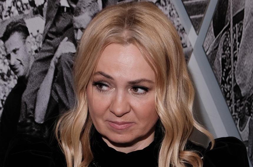 «Несчастный ребенок»: Рудковская озвучила свои планы на младшего сына на годы вперед