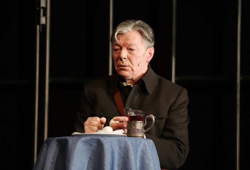 «Жизнь есть жизнь»: 84-летний актер Александр Збруев намекнул на материальные проблемы