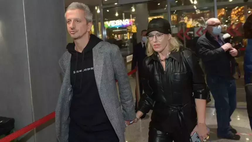 «Жрать говно с улыбкой»: Собчак рассказала о первом опыте с Богомоловым