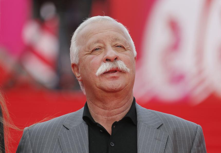 «Я продал часть»: Леонид Якубович раскрыл всю правду о своих 12-ти домах, самолетах и вертолете