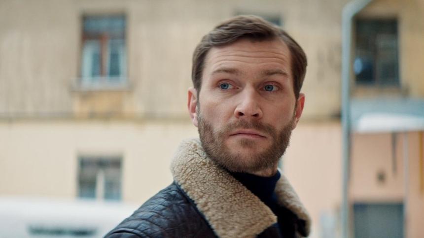 Звезда «Реальных пацанов» Николай Наумов отрастил бороду и кардинально сменил имидж