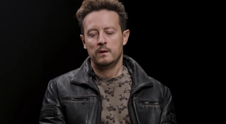 © Скрин видео, YouTube-канал «@plyoushki»