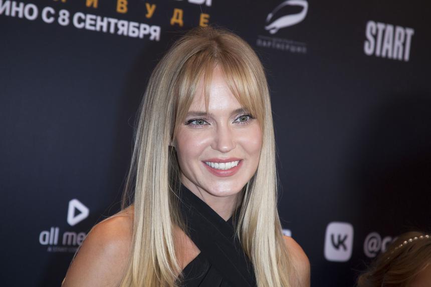 «Были необходимы»: Глюкозе сделали несколько операций