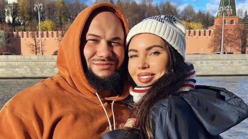 Блогер Оксана Самойлова заявила, что у Джигана есть шанс на примирение с ней