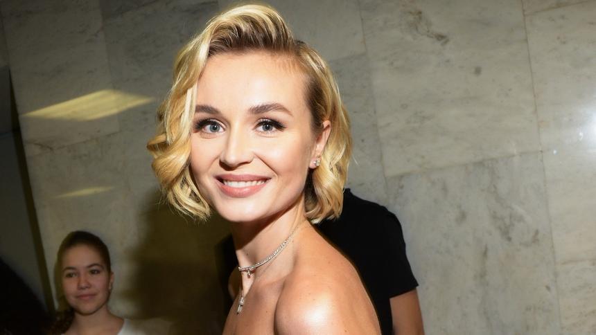 Полине Гагариной сделали предложение руки и сердца: жених на 10 лет младше певицы