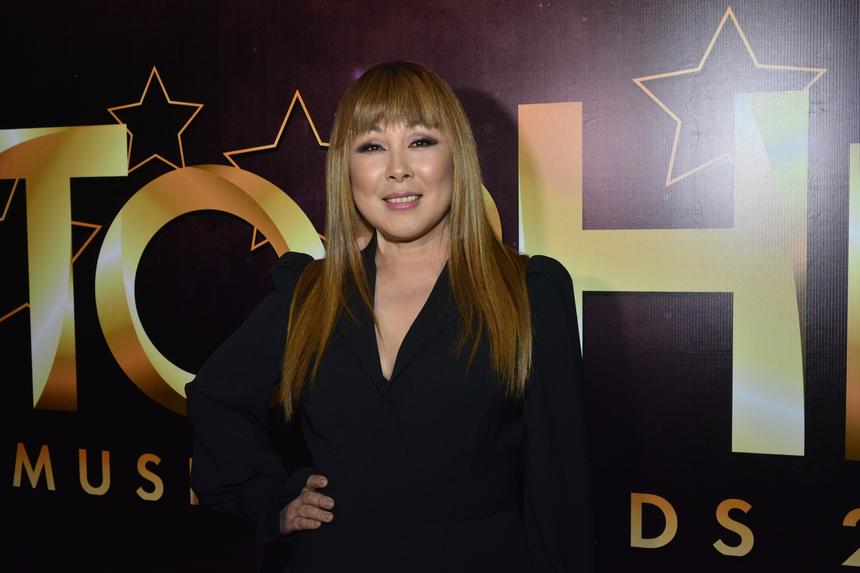 Самым сложным был не костюм: продюсеры шоу «Маска» намучились с голосом Аниты Цой