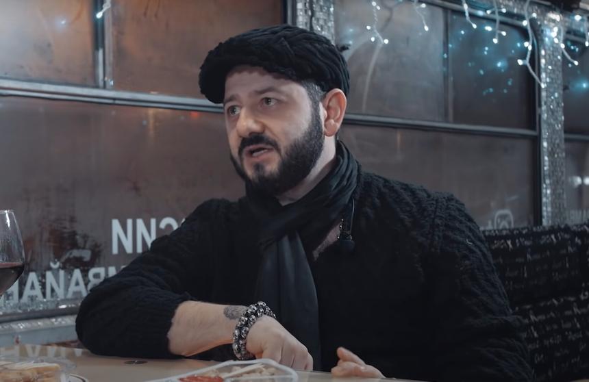 © Скрин видео, YouTube-канал «@Макарена»