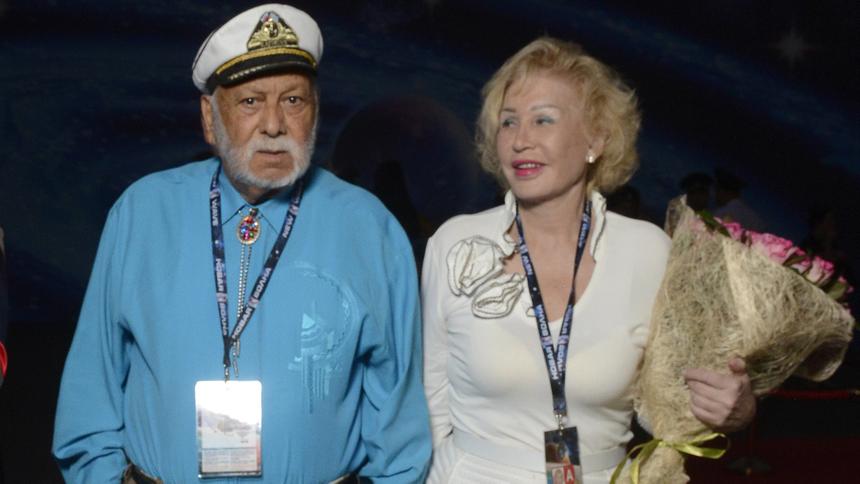 Предательство, беременная медсестра или квартира: почему 90-летний Киркоров решил развестись с женой