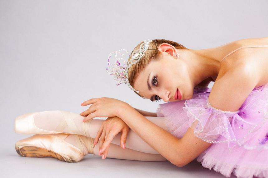 «Связи не помогут сделать ножку маленькой, а сердце большим»: история о закулисной жизни балета