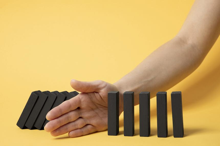 Психолог Кадрия Велес: как начать отстаивать личные границы и не остаться без друзей