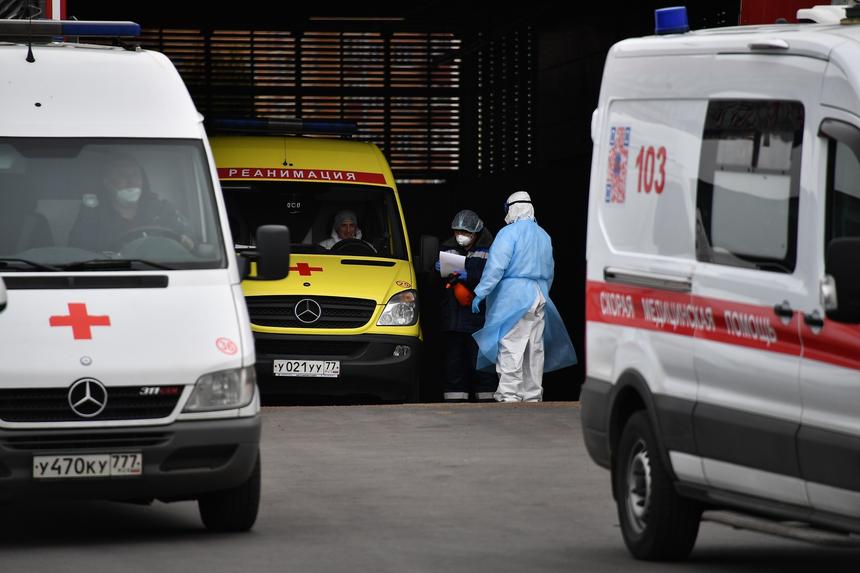 Житель Подмосковья отвез врачам истекающего кровью сына цыганского певца