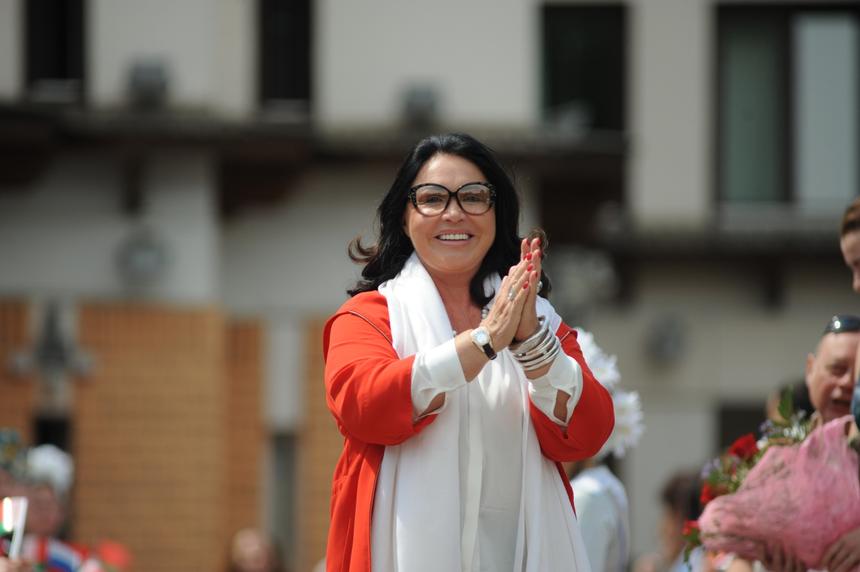 Находящаяся на грани Надежда Бабкина решила уехать из Москвы