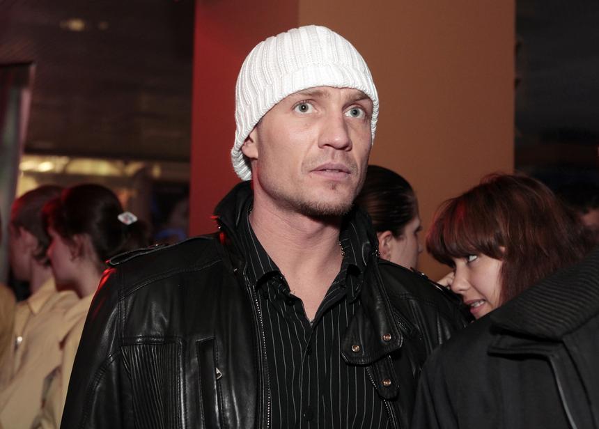 Роману Костомарову сделали протезы