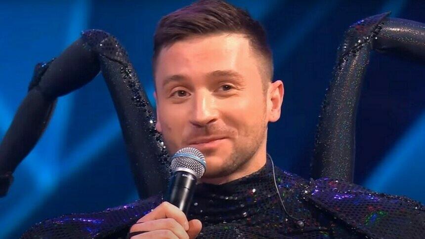 Победитель «Маски» Сергей Лазарев ответил на обвинения в обмане и доказал, что пел сам