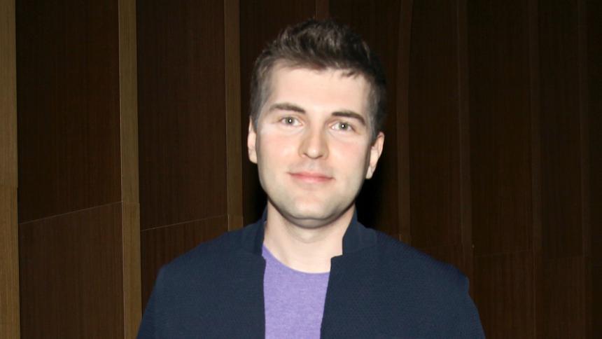 Пропавший с телевидения ведущий «Пусть говорят» Дмитрий Борисов объявился в Майами