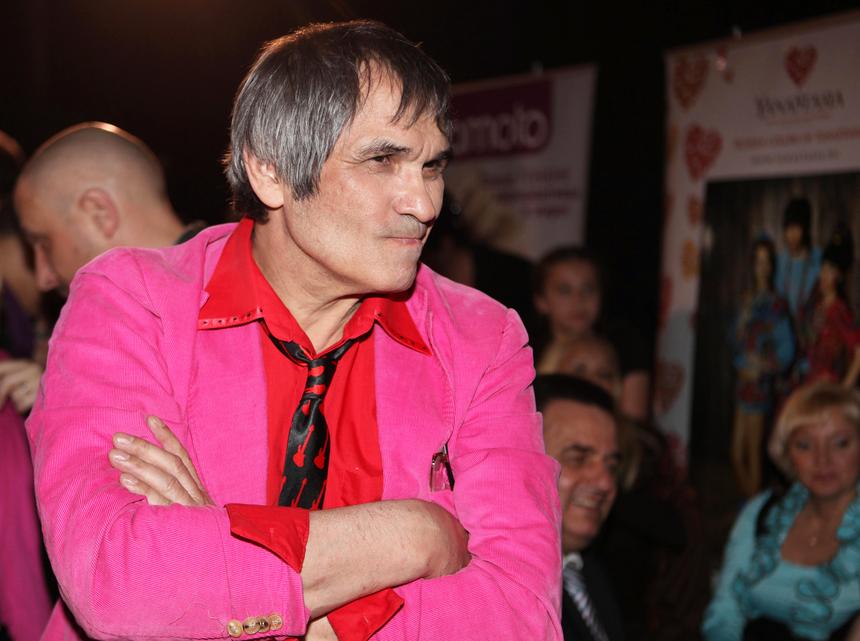 Водитель Бари Алибасова убил милиционера