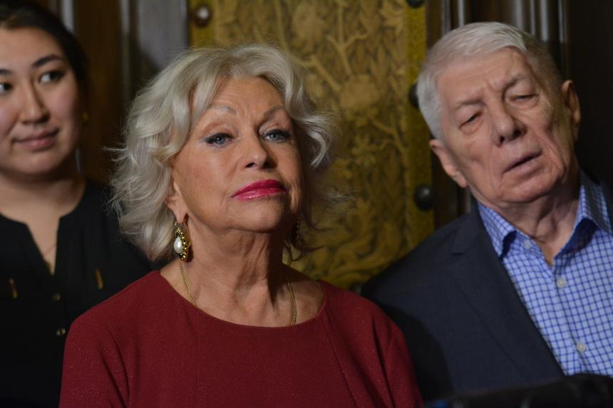 74-летняя актриса Людмила Поргина получила сотрясение мозга и теряет память