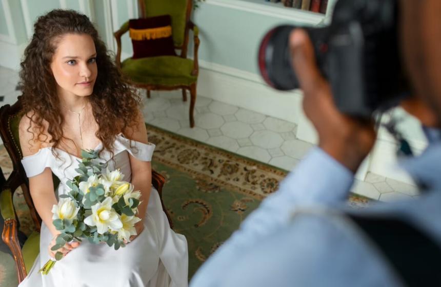 Женщина после развода предложила фотографу вернуть гонорар за съемку на свадьбе