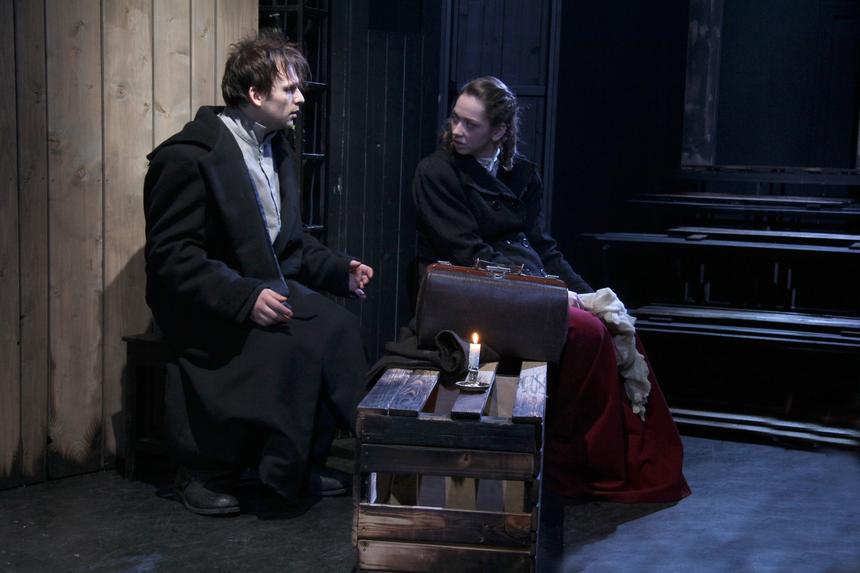 Стало известно, как поступила жена-участница «Фабрики звезд» с актером-инвалидом Алексеем Яниным