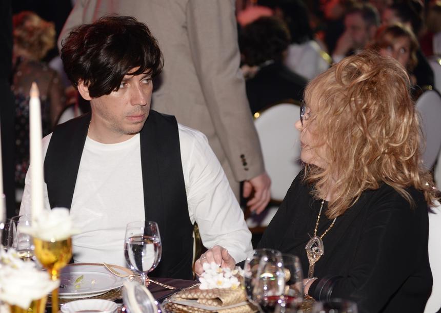 30% пойдут в казну: Максиму Галкину* оказалось невыгодно продавать замок в Грязи