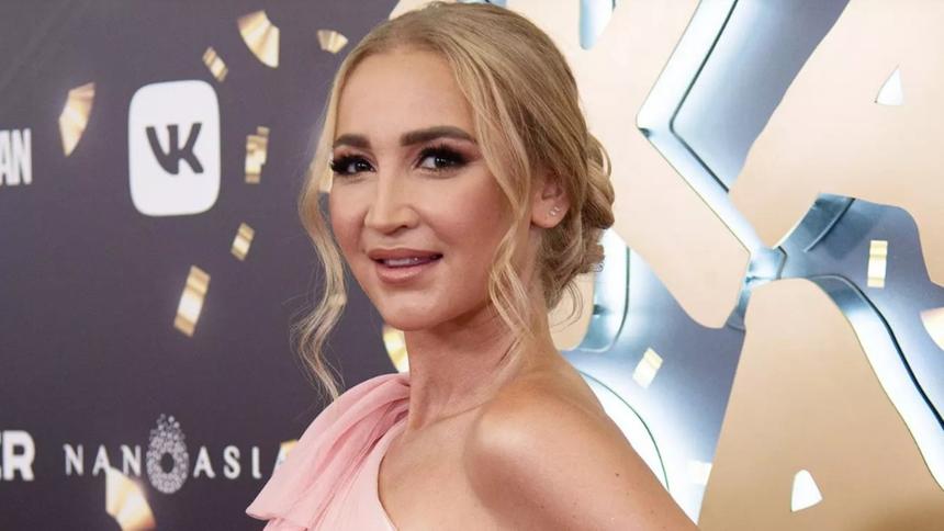 Телеведущая Ольга Бузова призналась, что занималась сексом в последний раз 2 года назад