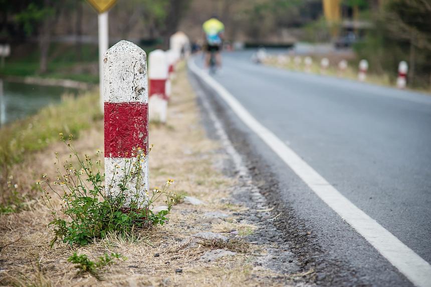 В Ленобласти четвероклассник толкнул друга под машину, и он оказался в реанимации