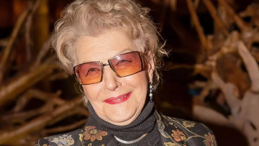 «Дети от него»: 87-летняя Светлана Дружинина призналась в многолетнем преследовании поклонником