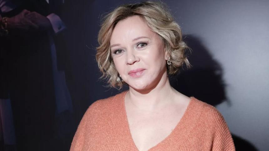 «Ему было дозволено все»: Валюшкина рассказала, как Абдулов заставил ее раздеться в кадре