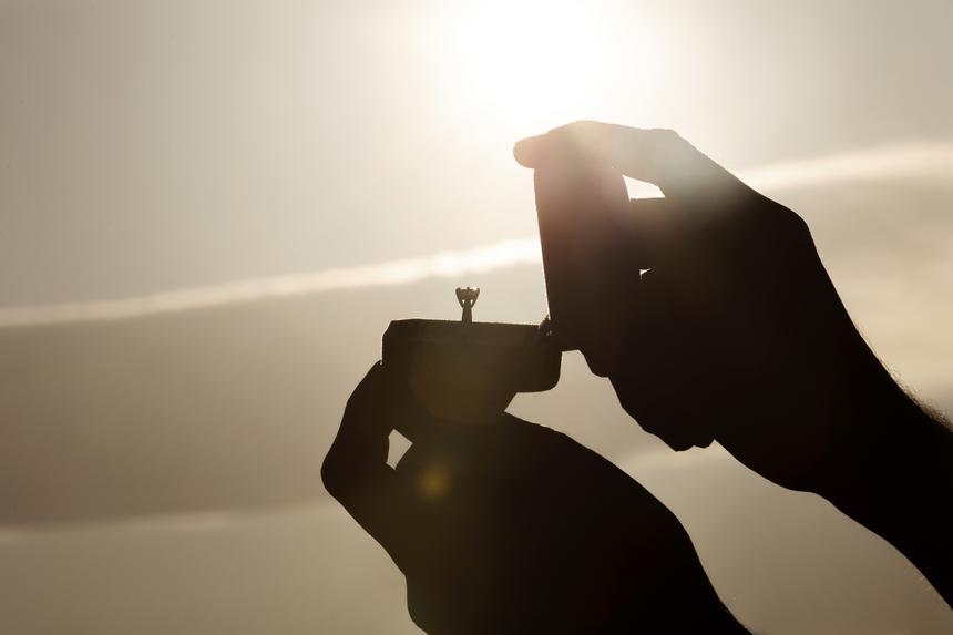 О чем невеста может пожалеть после предложения руки и сердца