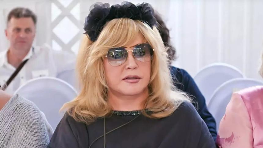 Алла Пугачева выразила поддержку лидеру группы ДДТ после отмены его концертов в России