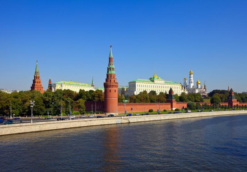 Ох уж эти иностранцы: 35-летний пакистанец приставал к школьнице на Красной площади