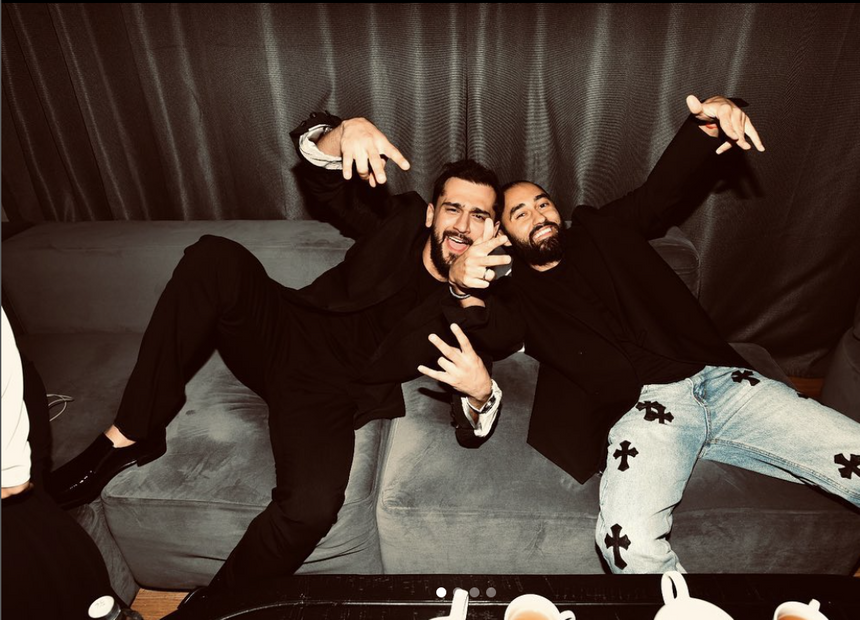 От «Кометы» до пиццы: певец Jony открыл ресторан