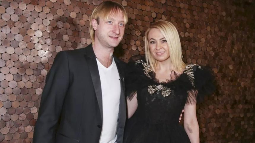 10-летний сын Евгения Плющенко и Яны Рудковской сменил имидж и стал похож на SHAMAN