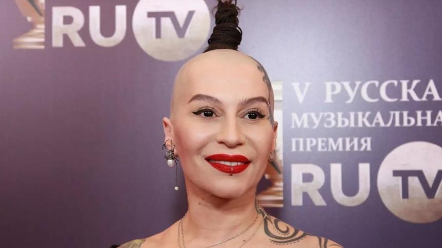 Наргиз Закирова обматерила Ирину Дубцову и назвала ее швалью из-за концерта в Ташкенте