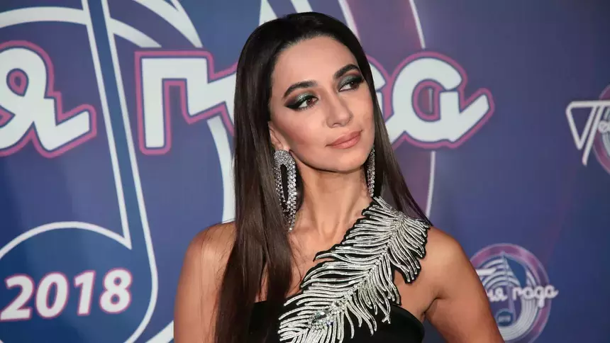 «Без объяснения причин»: певица Зара попала в черный список радиостанций