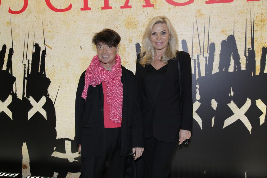 Сначала Москву покинула дочь, а теперь вдова: семья Валентина Юдашкина уехала после его смерти