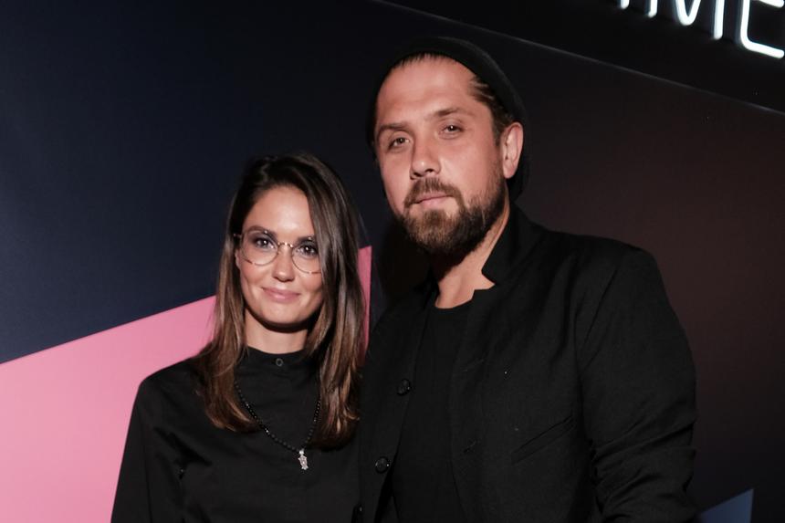 «Давно и очень хорошо»: на фоне сообщений о романе Маякин раскрыл чувства к Муцениеце