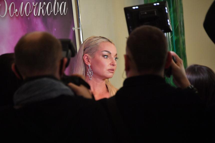 Опозорилась, но заработала на квартиру: как досталось Волочковой первое в ее жизни жилье