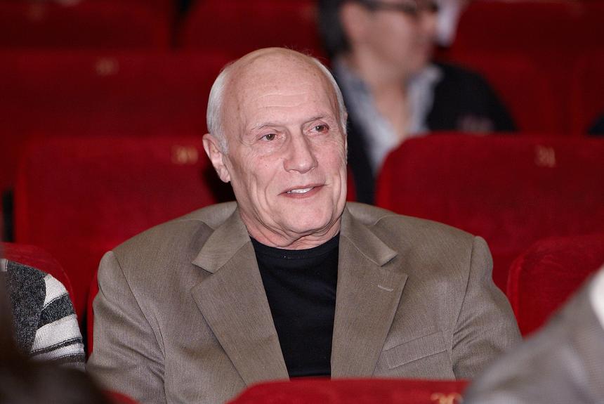 Никас Сафронов не смог ответить, куда делись его картины из дома Александра Пороховщикова