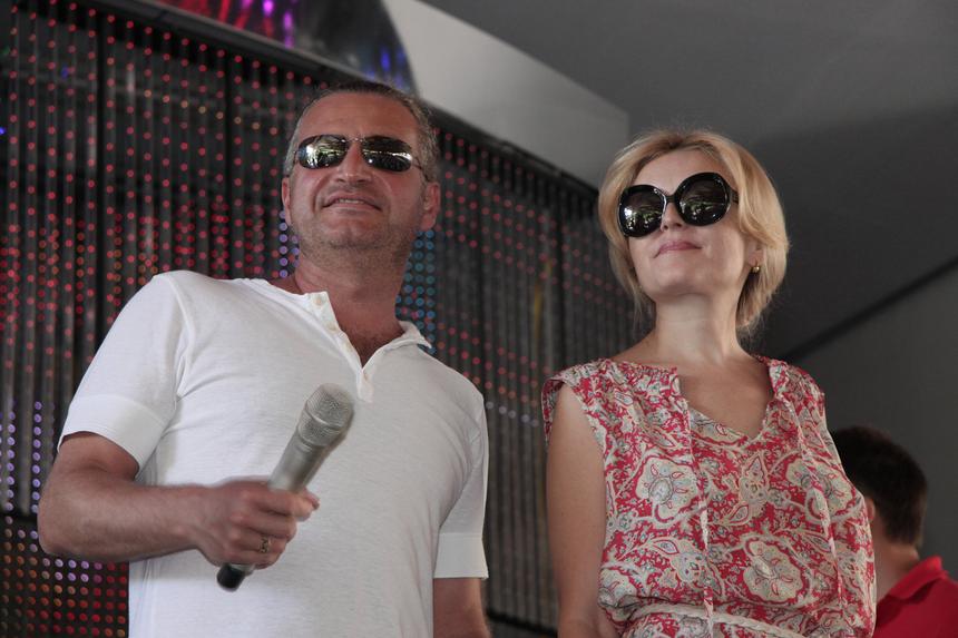 Агутина подключили к аппарату: что известно о госпитализации певца