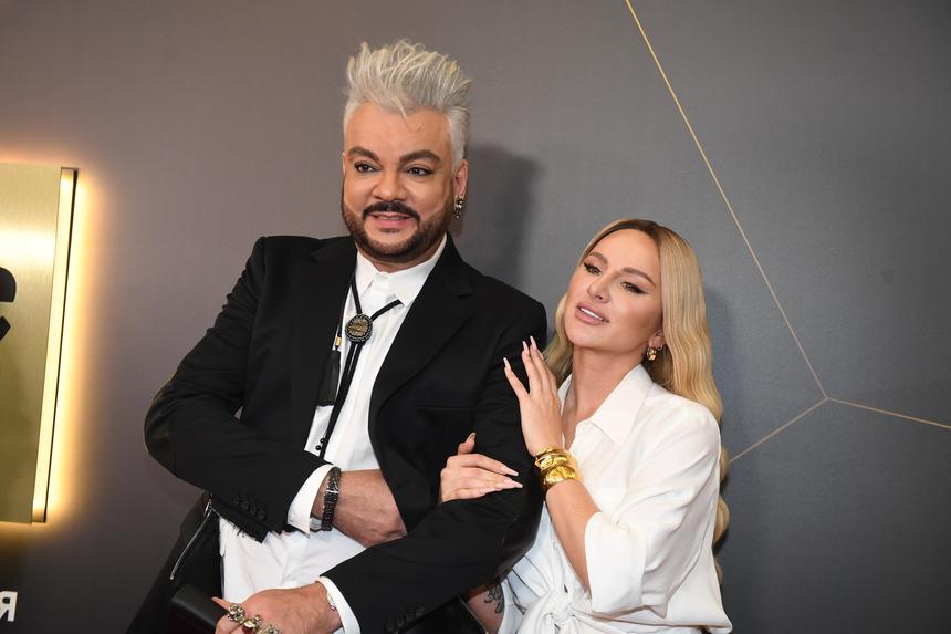 «Им реально платят такие деньги»: знаменитый продюсер раскрыл суммы гонораров российских звезд