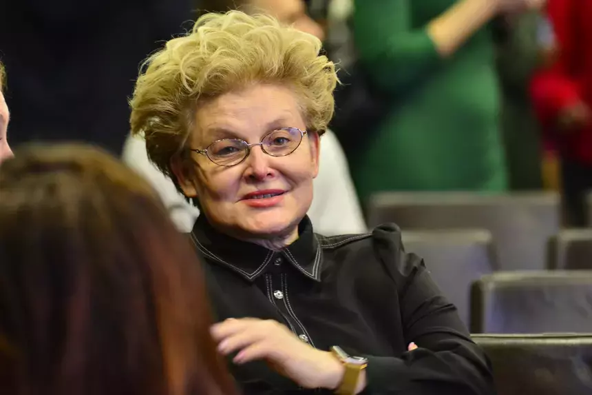 Миллионы рублей: выяснилось, какой доход приносит Малышевой медицинский центр