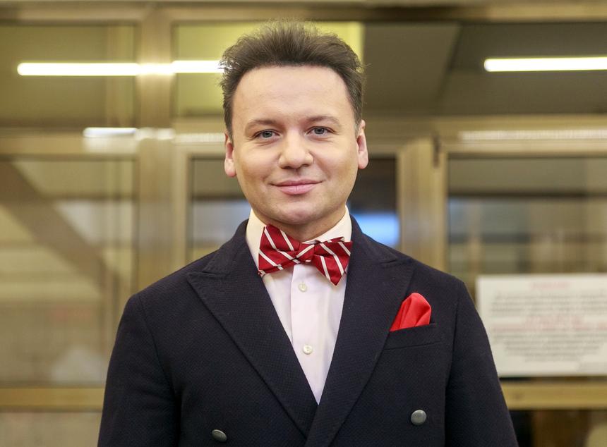 «Мы на этом крылечке остались одни. Без Веры Кузьминичны»: актер Олешко простился с умершей Васильевой