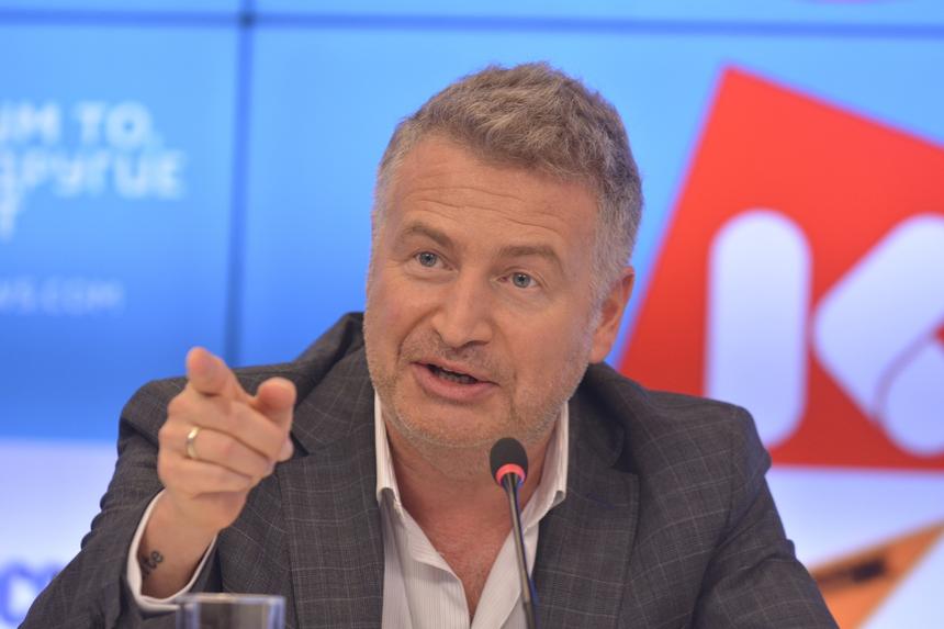 «Постоянно работали»: Леонид Агутин признался, что уже долгое время не видел детей