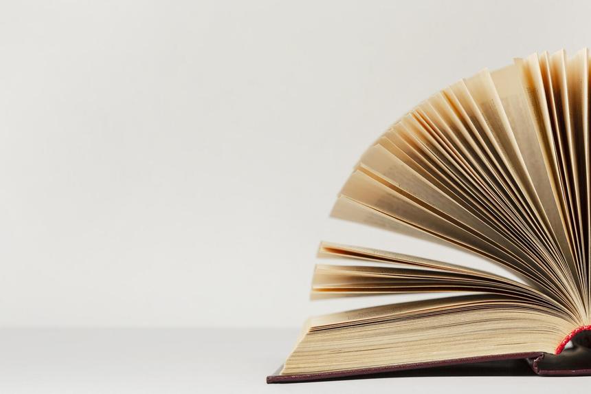 Стивен Кинг продал права на свой рассказ студентке из Узбекистана за 1 доллар