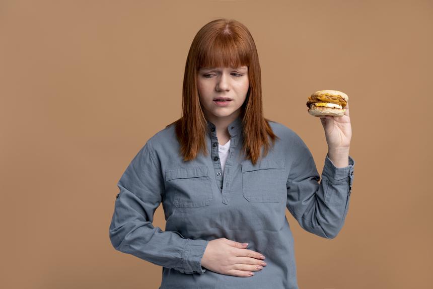 Вдовец предстанет перед судом за то, что довел своих детей до ожирения