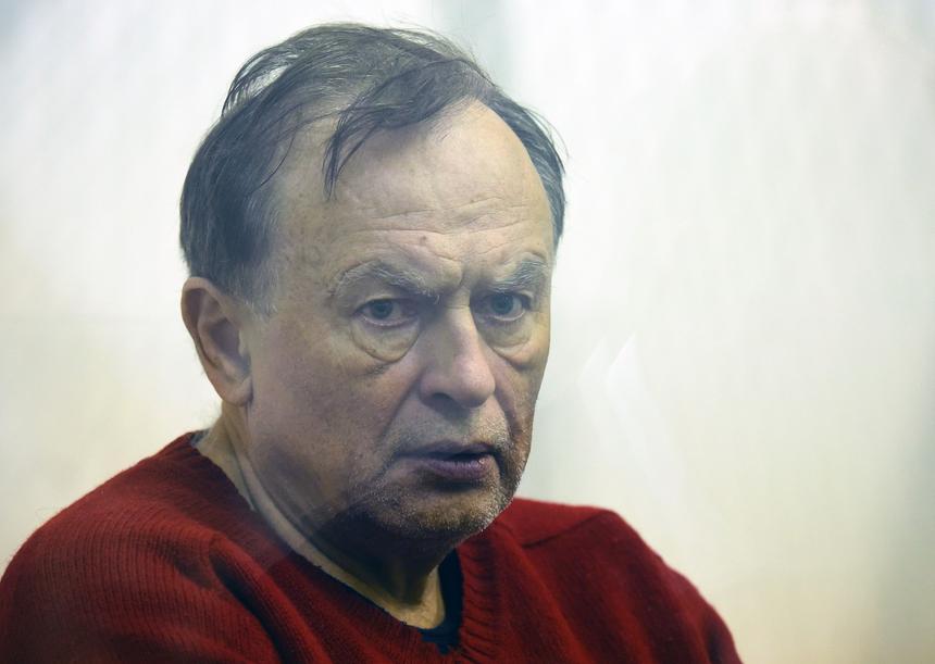 Живет как на курорте: историк Соколов, расчленивший аспирантку, собрался жениться в колонии