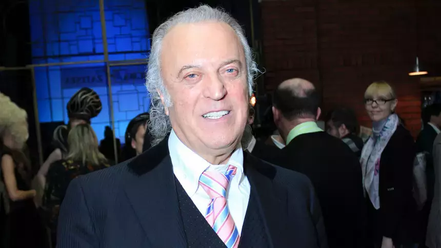 «Умеем довольствоваться малым»: Резник рассказал о жизни с женой без больших денег